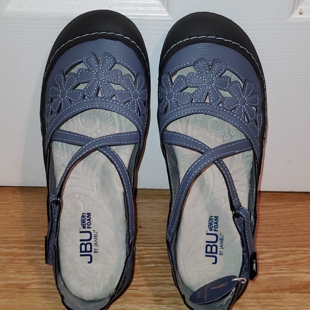 Jambu memory foam sandals size 8